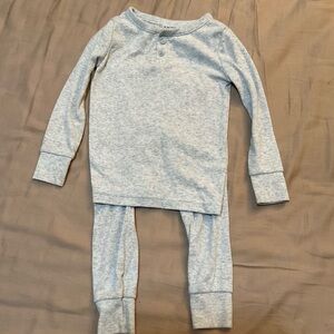 Old Navy Light Gray Kids Pajama Set